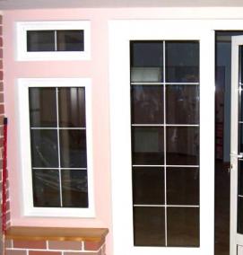 Пластиковая дверь входная без стекла коричневая - модель 1