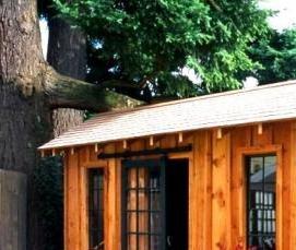 Пластиковые бытовки для дачи - вариант 4