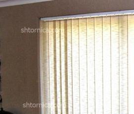 Пластиковые окна с вертикальным открыванием - модель 1