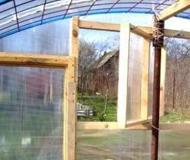 Пластиковые окна с вертикальным открыванием - модель 3