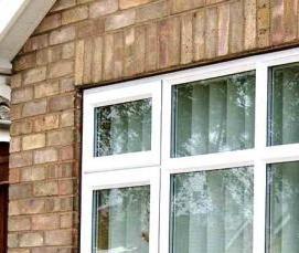 Пластиковые окна внизу - модель 1