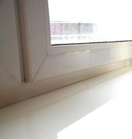 Подоконник в ванную - модель 1