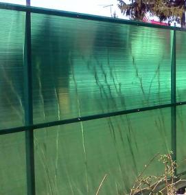 Поликарбонат зеленого цвета - вариант 3