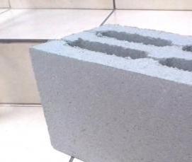 Полнотелый блок пескоцементный - вариант 4