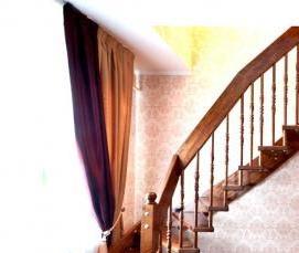 Полувинтовые деревянные лестницы - вариант 4