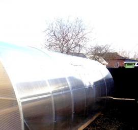 Профильная труба под поликарбонат - модель 1