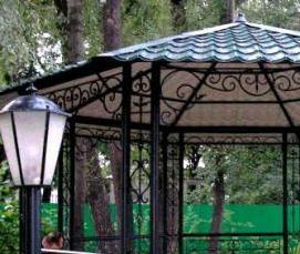Простая металлическая беседка - тип 4