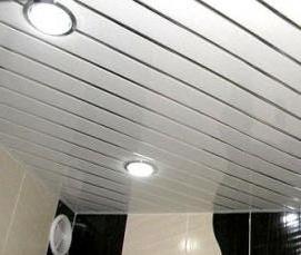 реечный потолок хромированный - тип 4