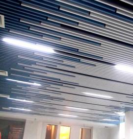 реечный потолок - тип 4