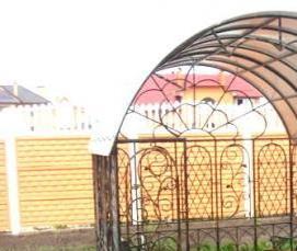 садовая беседка из металла и поликарбоната - модель 4