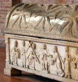 саркофаг для урны - вариант 1