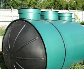 Пластиковый на 5 кубов - тип 2