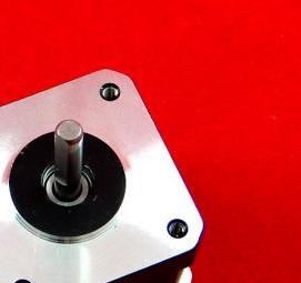 шаговый электродвигатель - модель 4