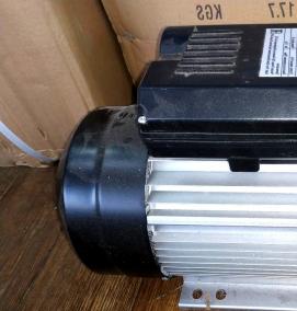 щеточный электродвигатель 220 вольт - тип 1