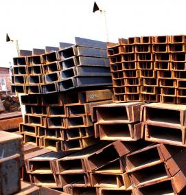 швеллер стальной - модель 3