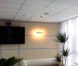 солнцезащитные жалюзи для окон - вариант 1