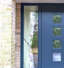 стеклянная входная дверь для загородного дома - модель 3