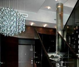 стеклянное ограждение лестницы в доме - модель 2