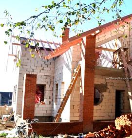 строительство дома из газоблока - модель 2