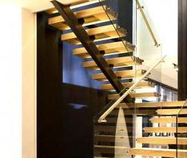 ступени из массива дерева - модель 1