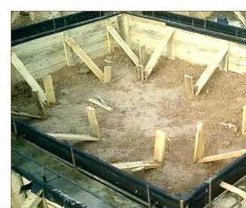 свайно-винтовой ленточный фундамент - вариант 4