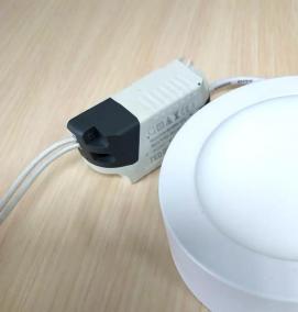 светильник аварийный круглый накладной - модель 3