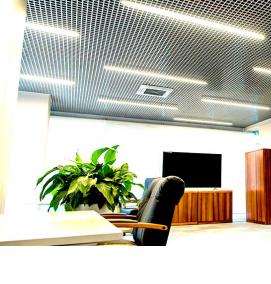 светильники потолочные офисные накладные люминесцентные - модель 1