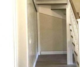 светлая деревянная лестница - модель 4