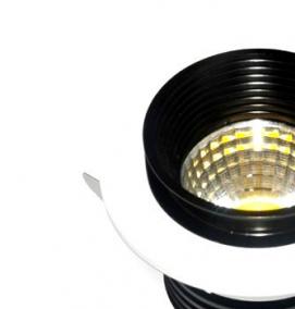 светодиодные управляемые светильники потолочные с пультом - вариант 4