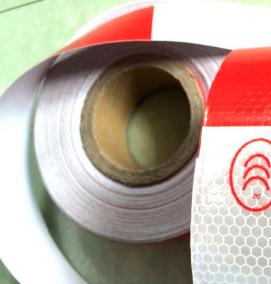 светоотражающая клейкая лента - вариант 4