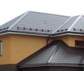 теплица из пластикового оконного профиля - модель 2