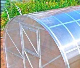 теплицы с открывающимися крышками - вариант 1