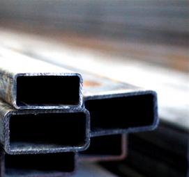 труба стальная профильная 100х100х4 мм - тип 2