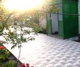 укладка пластиковой тротуарной плитки - вариант 4