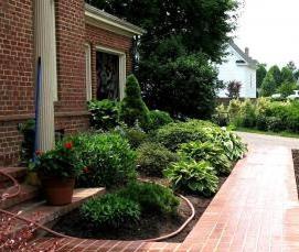 уложить дорожку тротуарной плитки - модель 3