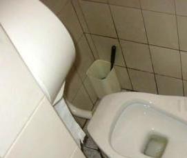 установка чаши унитаза - вариант 2