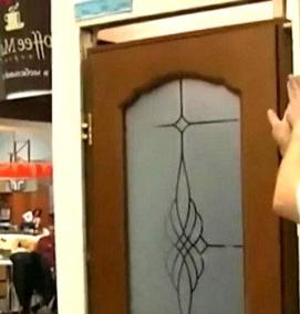 установка деревянных дверей - модель 1