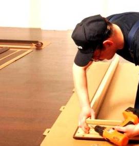 установка деревянных дверей - модель 3