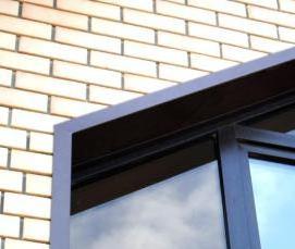 установка металлических откосов на пластиковые окна снаружи - тип 3