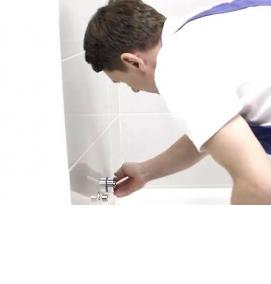 установка настенного смесителя - вариант 4