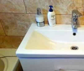 установка навесной раковины - модель 2