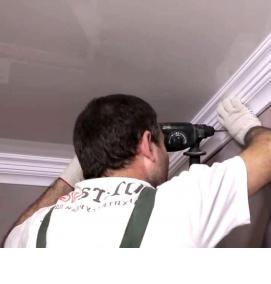 установка пластикового карниза - вариант 1