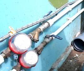 установка пластиковых труб в ванной - вариант 3