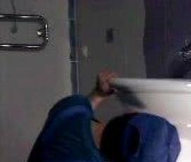 установка раковины с полупьедесталом - модель 1