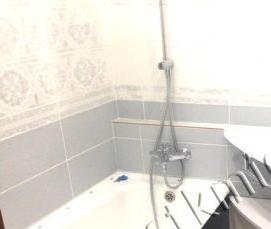 установка раздельного смесителя на ванну - тип 2