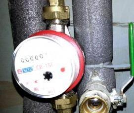 установка счетчика воды в квартире - модель 2