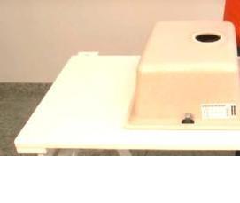 установка смесителя на мойку из искусственного камня - модель 3