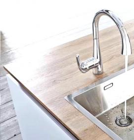 установка смесителя на мойку на кухне - вариант 2