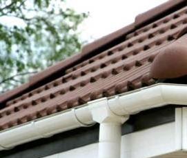 установка водосточной системы - модель 4