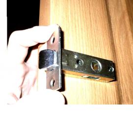 установка замка ручки - вариант 4